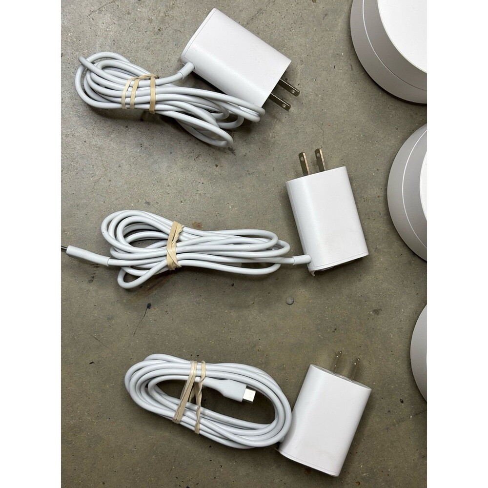 Google WiFi Mesh System AC1304 3 Pack White Dual Band Wireless Router Set - Picture 2 of 9